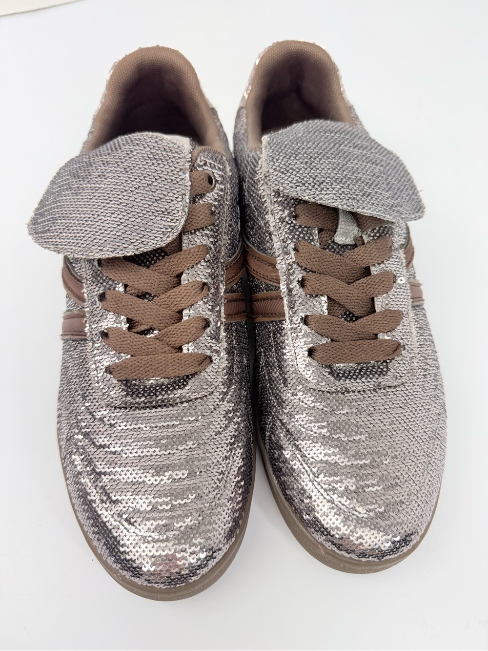 Steve Madden MADRID Silver Sequin Sparkle Brown Stripe Tongue Flap Sneaks NWOB - Picture 8 of 16